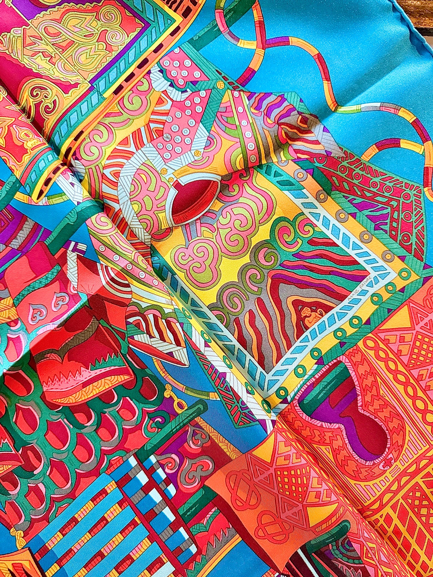 Carré foulard Hermès « Voyage en étoffes » 90/90