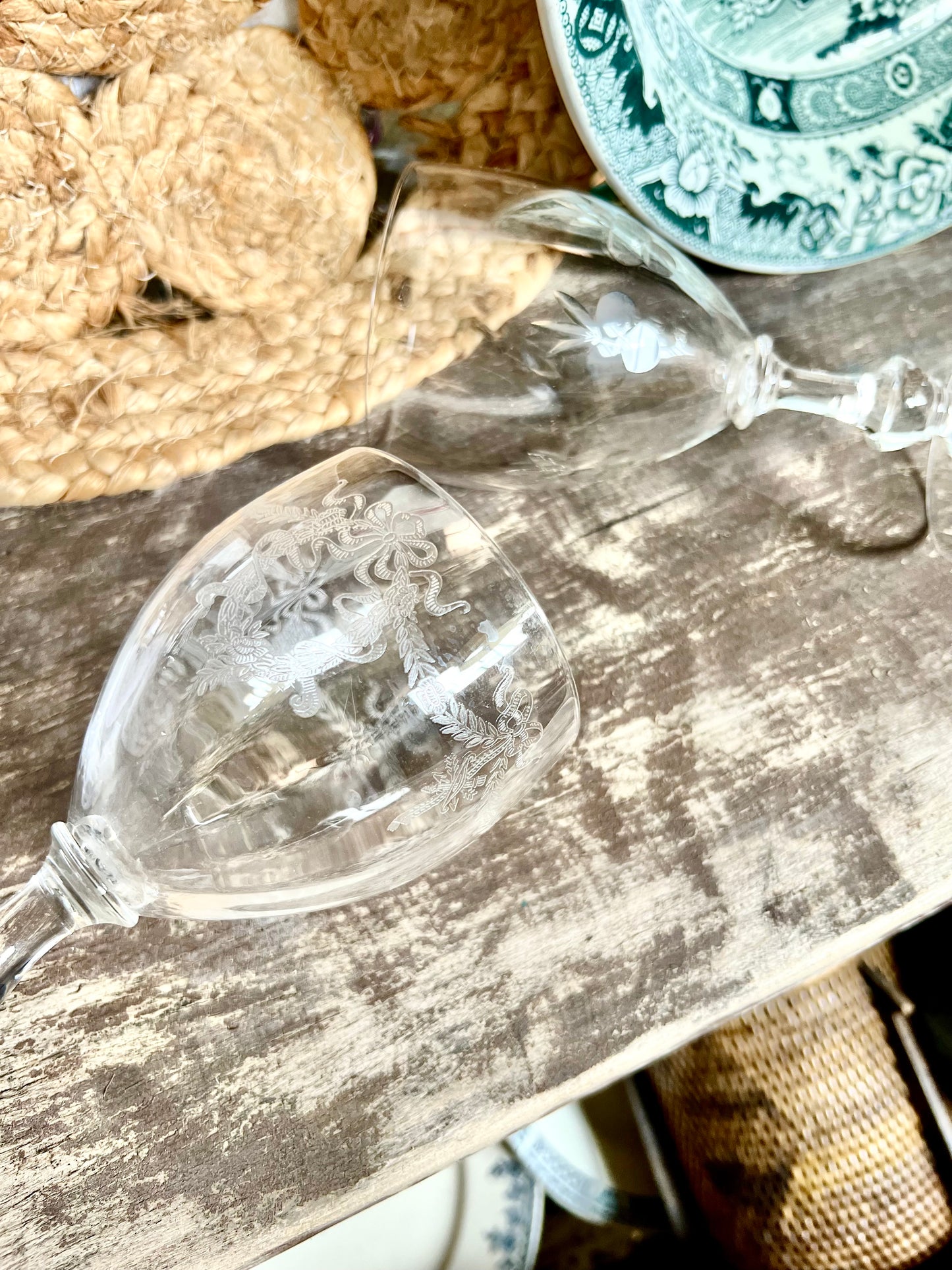 Ensemble de verres à vin et à eau en cristal