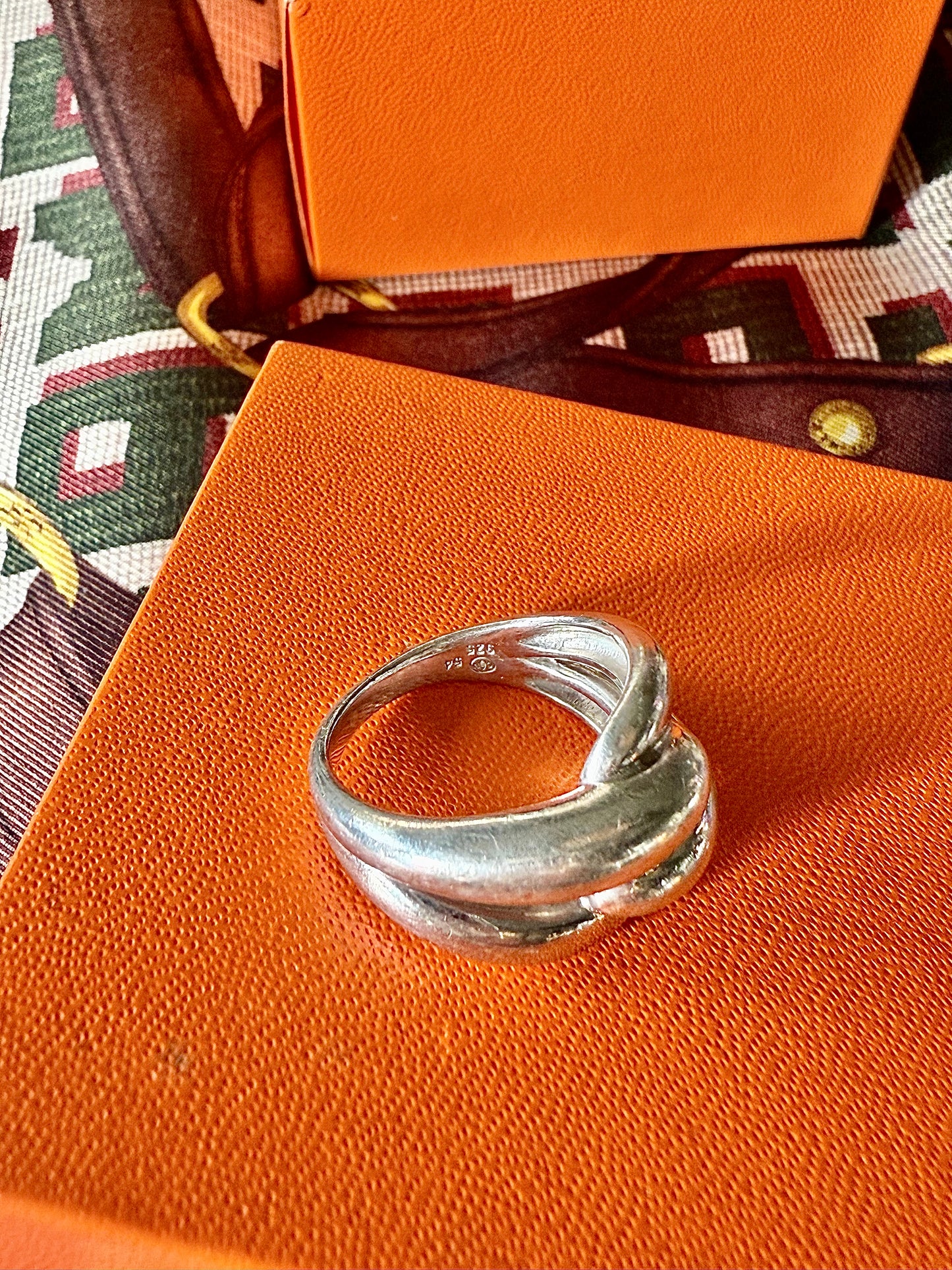 Bague noeud en argent