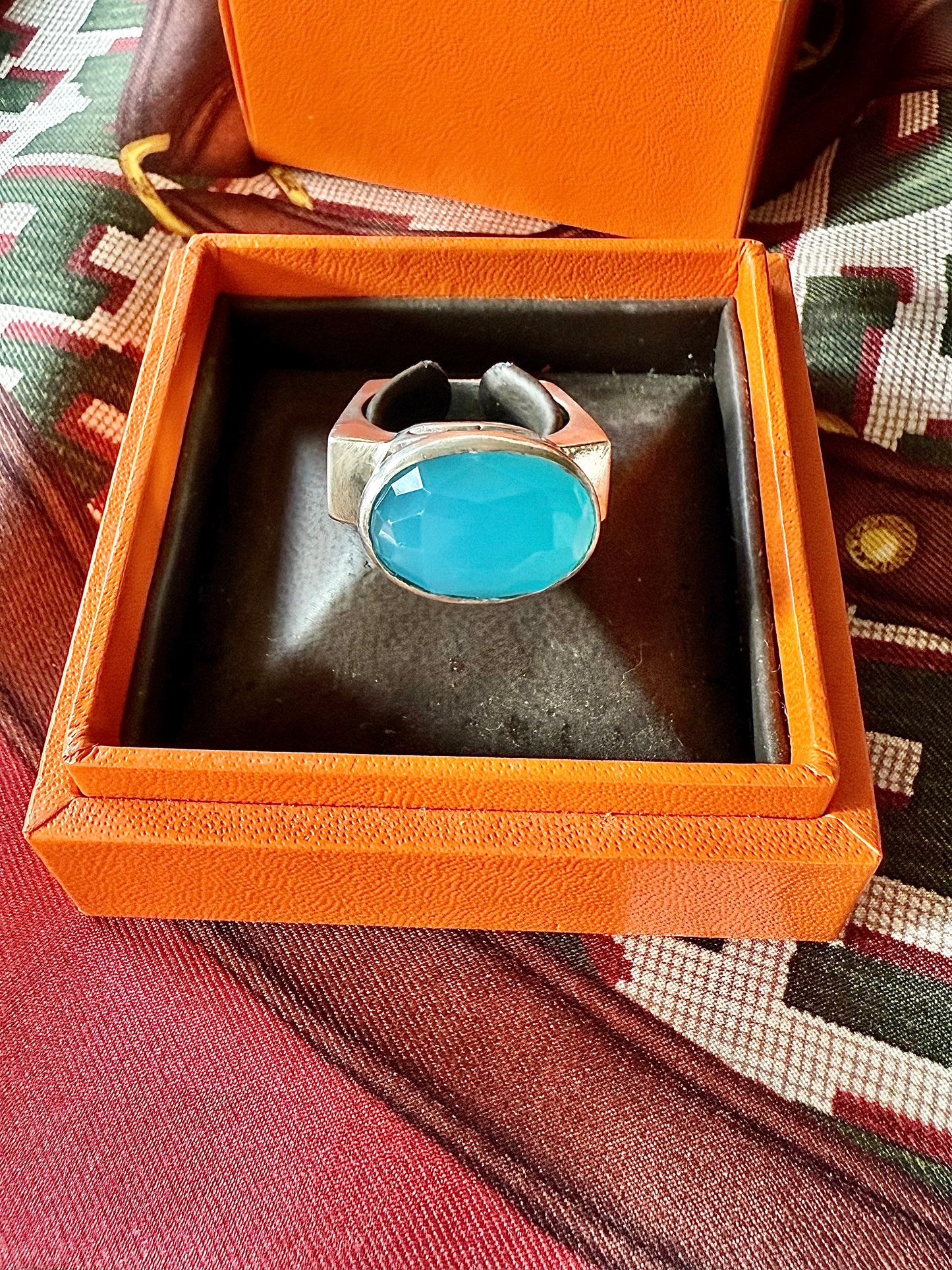 Bague art déco, argent et cristal taillé