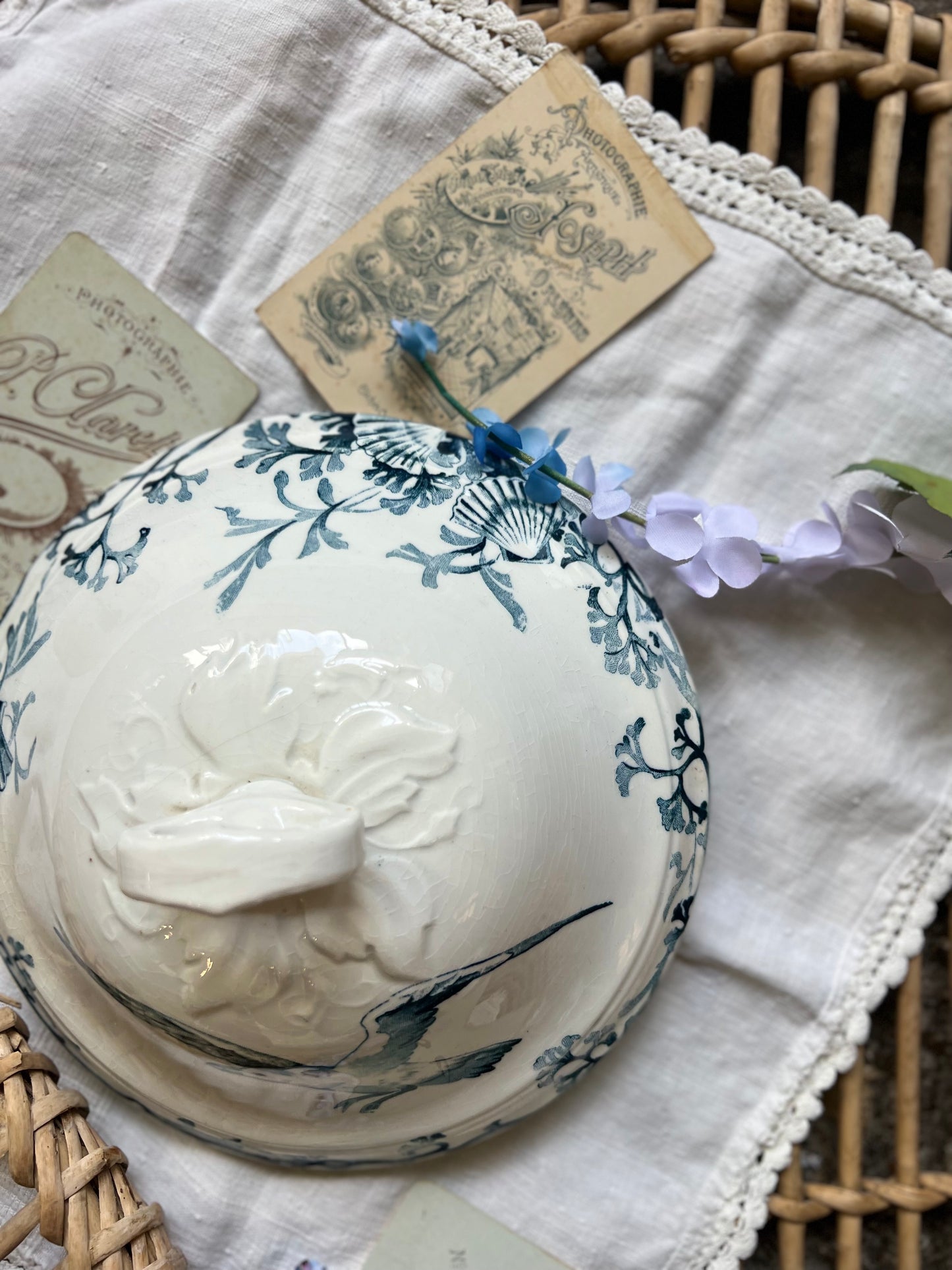 Cuenco para verduras Gien, modelo “Mouette”, tierra de hierro