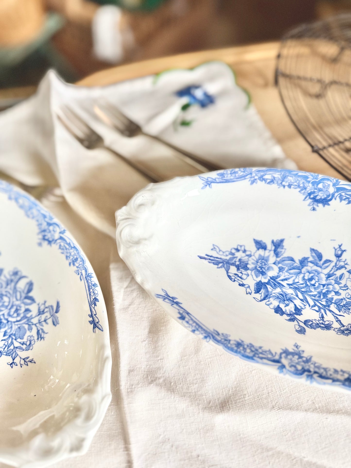 Raviers en terre de fer bleu