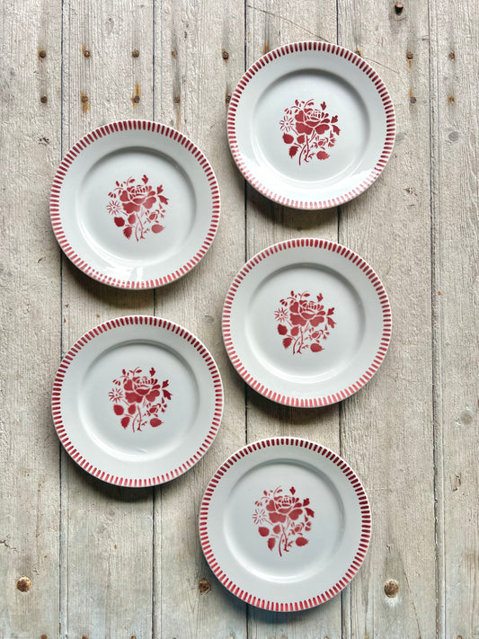 5 petites assiettes en porcelaine opaque, Luneville