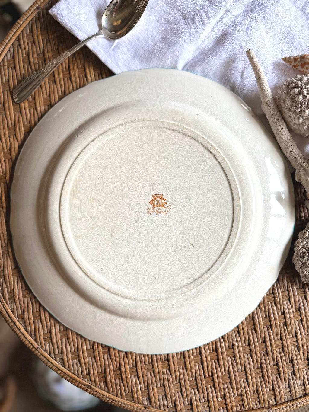 Grand plat Creil et Montereau « Saint Cloud » XIX ème