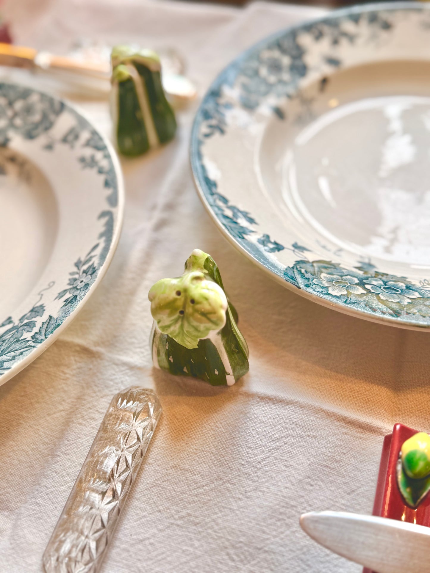 Assiettes creuses Marie-Louise, terre de fer