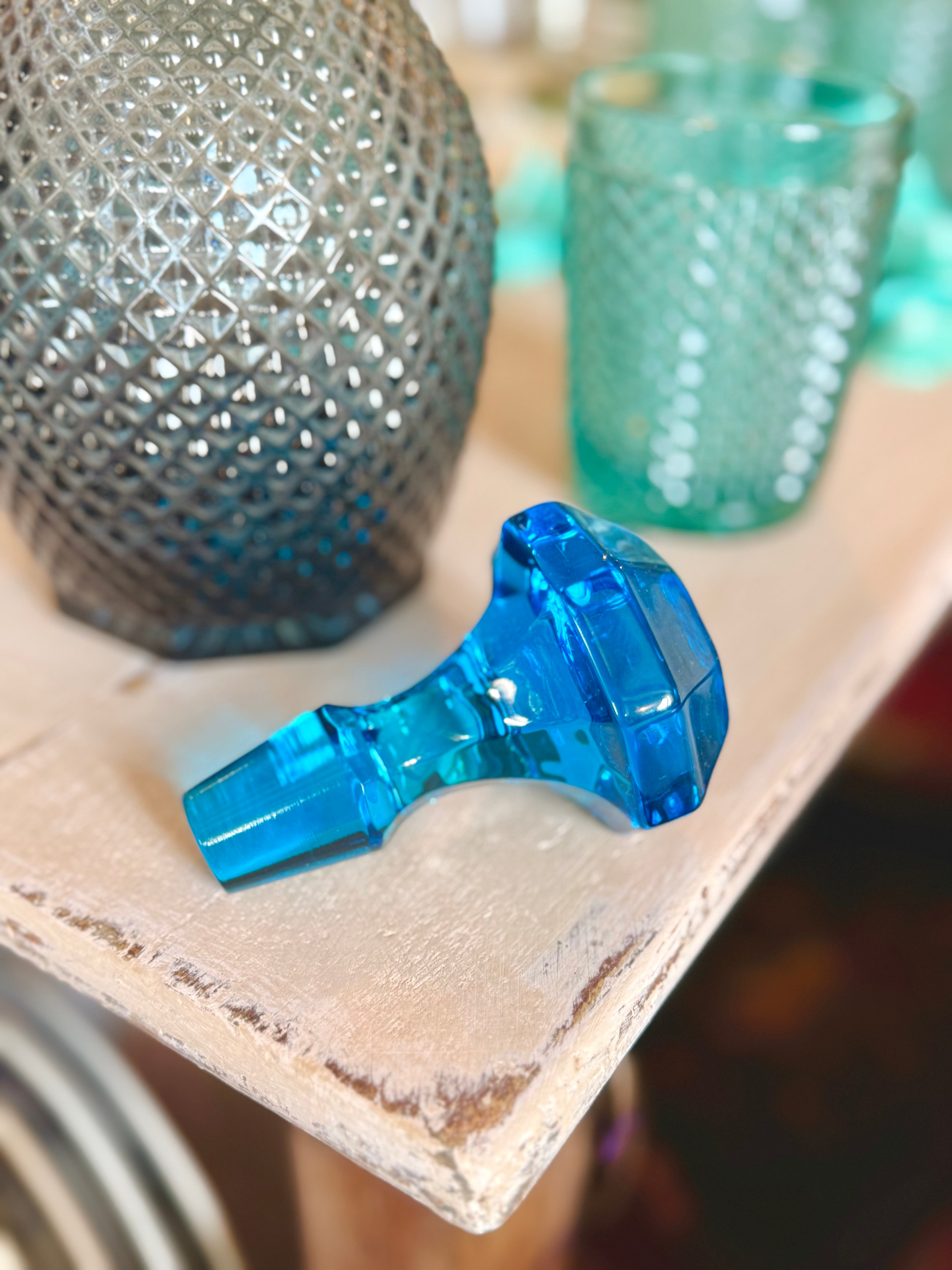 Carafe collection « pointes de diamant » bleue - Le boudoir luxe de Solenn