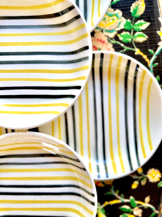 Six assiettes vintage, Moulin Des Loups