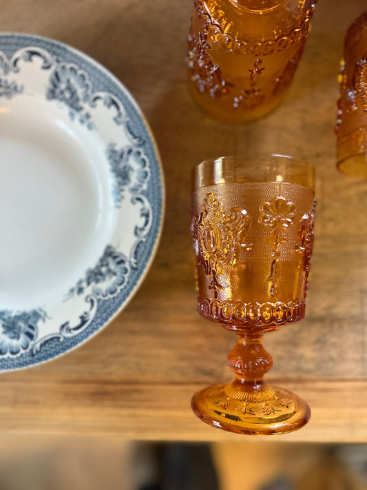 5 verres à vin vintage moulés - Le boudoir luxe de Solenn