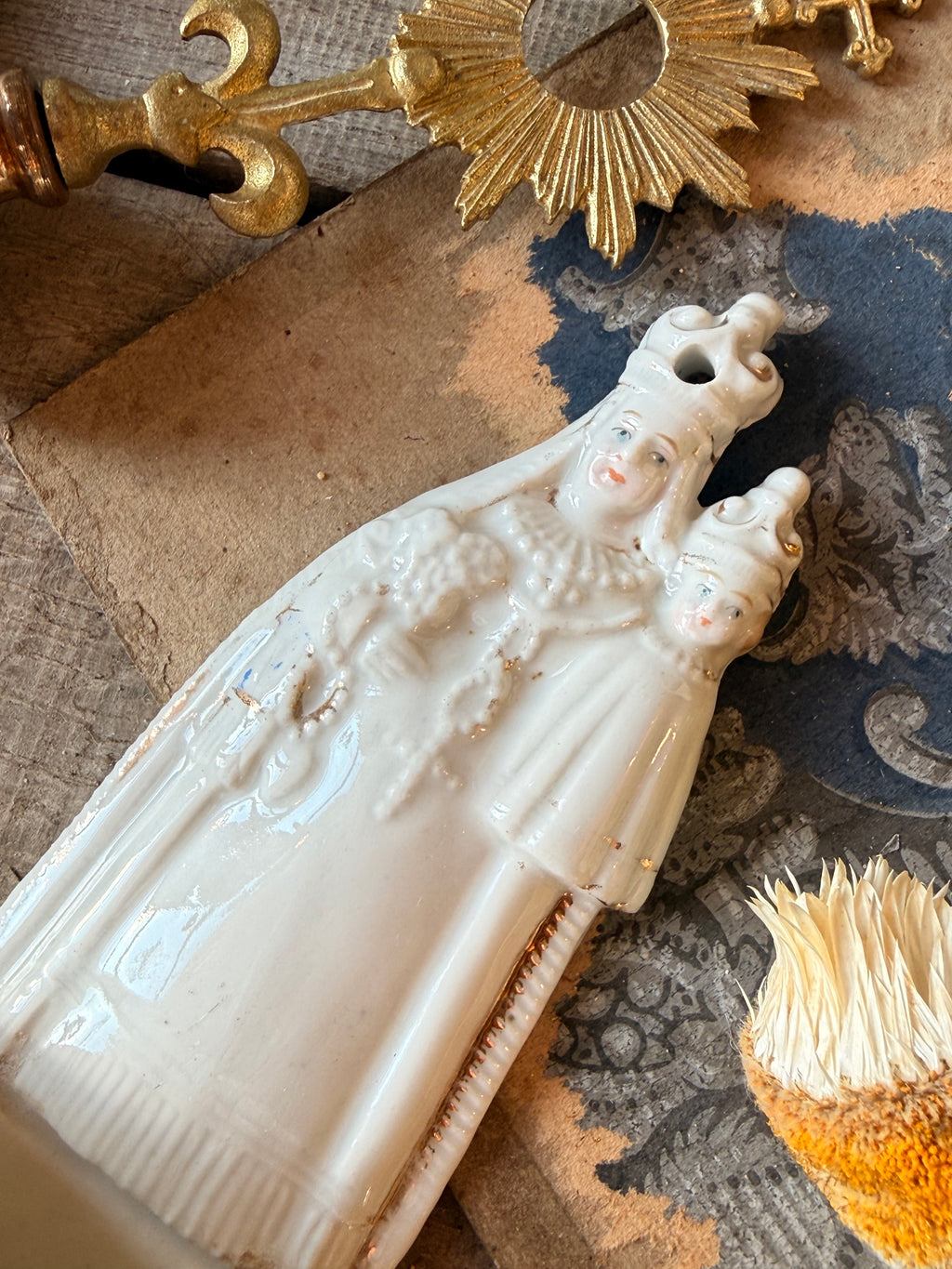 Bénitier la vierge à l’enfant, XIX ème