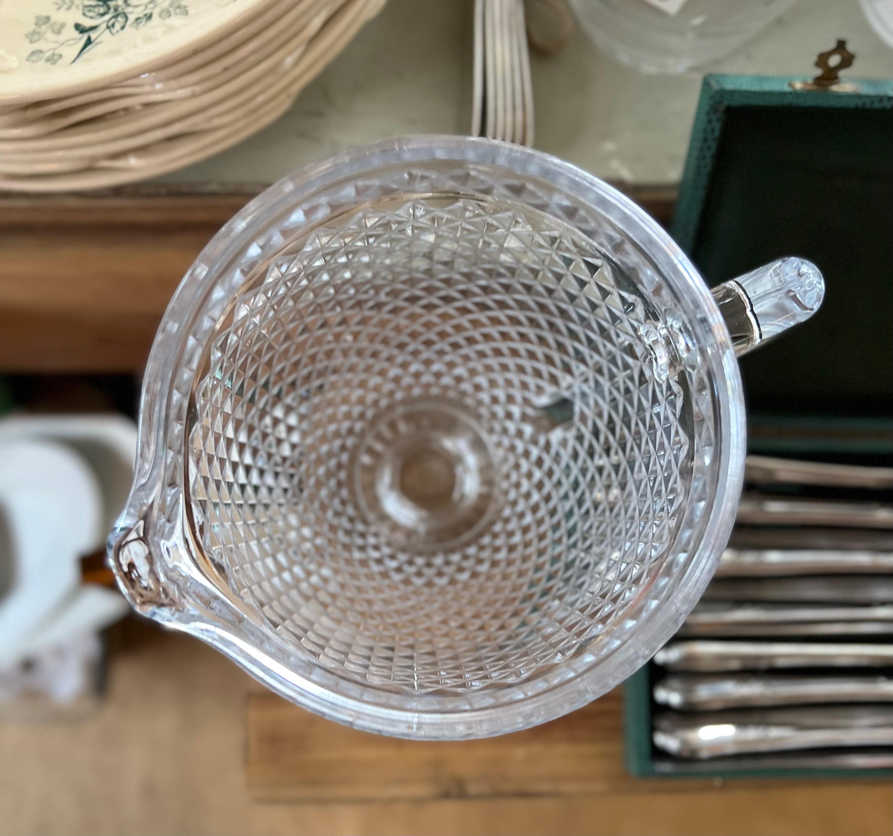 Pichet Vista Alegre cristal pour cocktails - Le boudoir luxe de Solenn