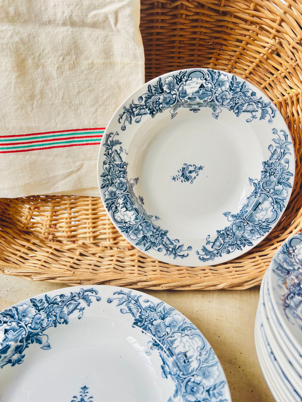 12 assiettes creuses, terre de fer, Badonviller - Le boudoir luxe de Solenn