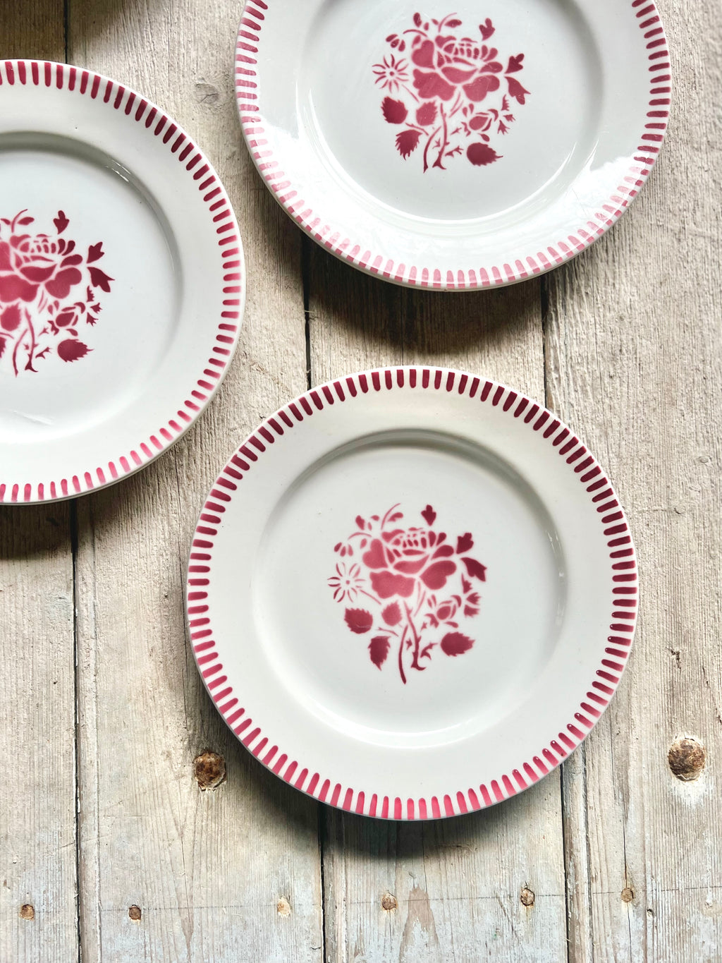 5 petites assiettes en porcelaine opaque, Luneville - Le boudoir luxe de Solenn