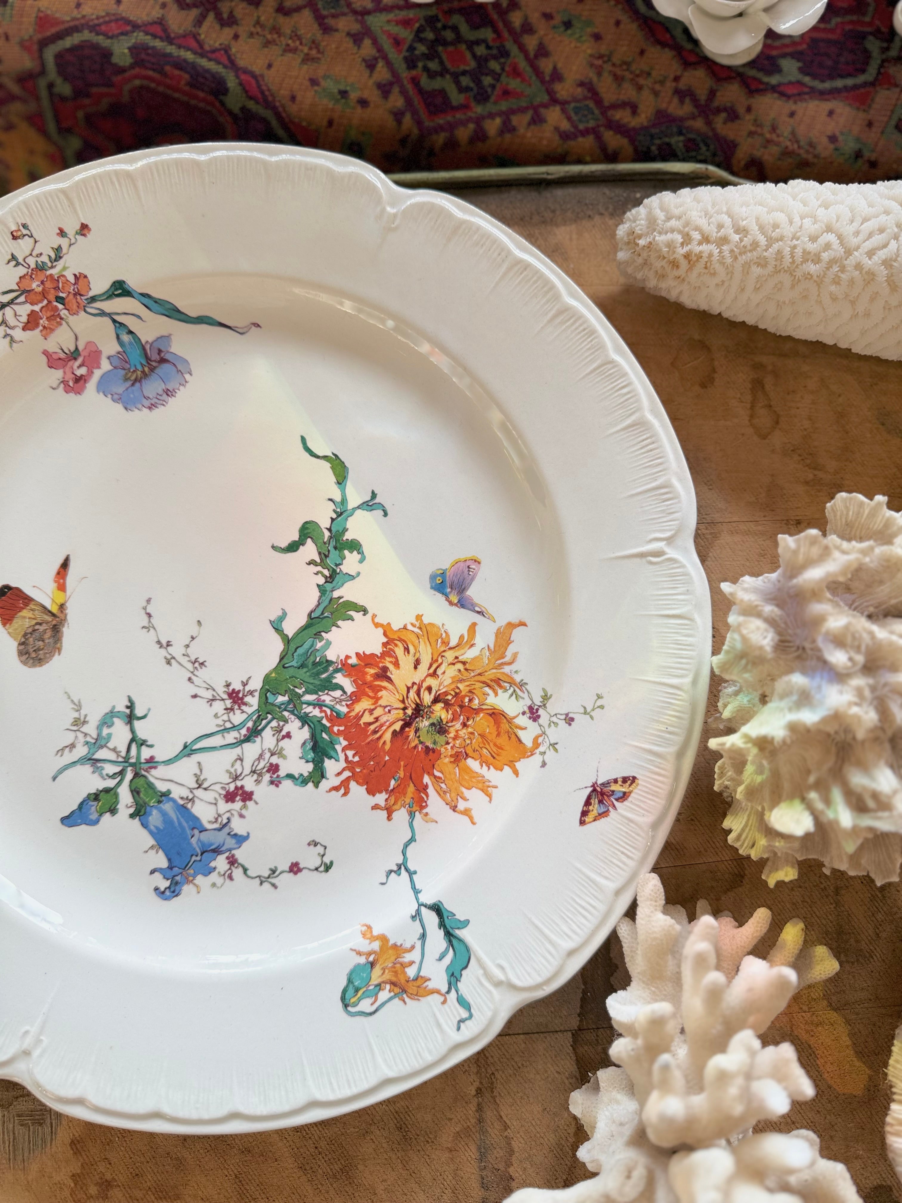 Plat Choisy Le Roi, terre de fer - Le boudoir luxe de Solenn