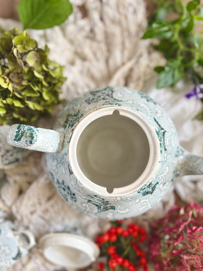 Théière Creil et Montereau, « Muguet ».