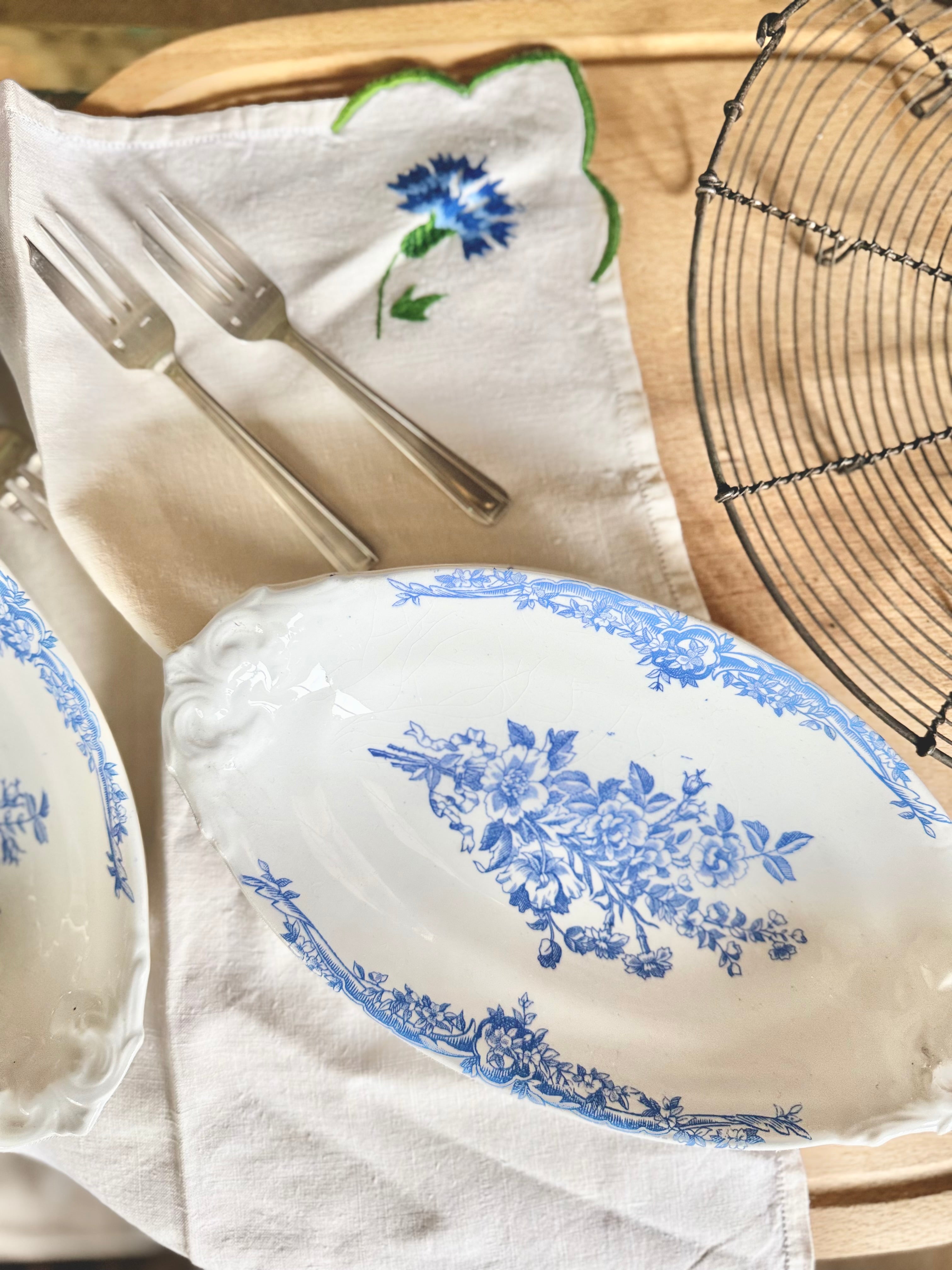 Raviers en terre de fer bleu - Le boudoir luxe de Solenn