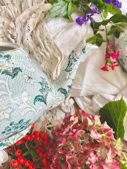 Théière Creil et Montereau, « Muguet ».