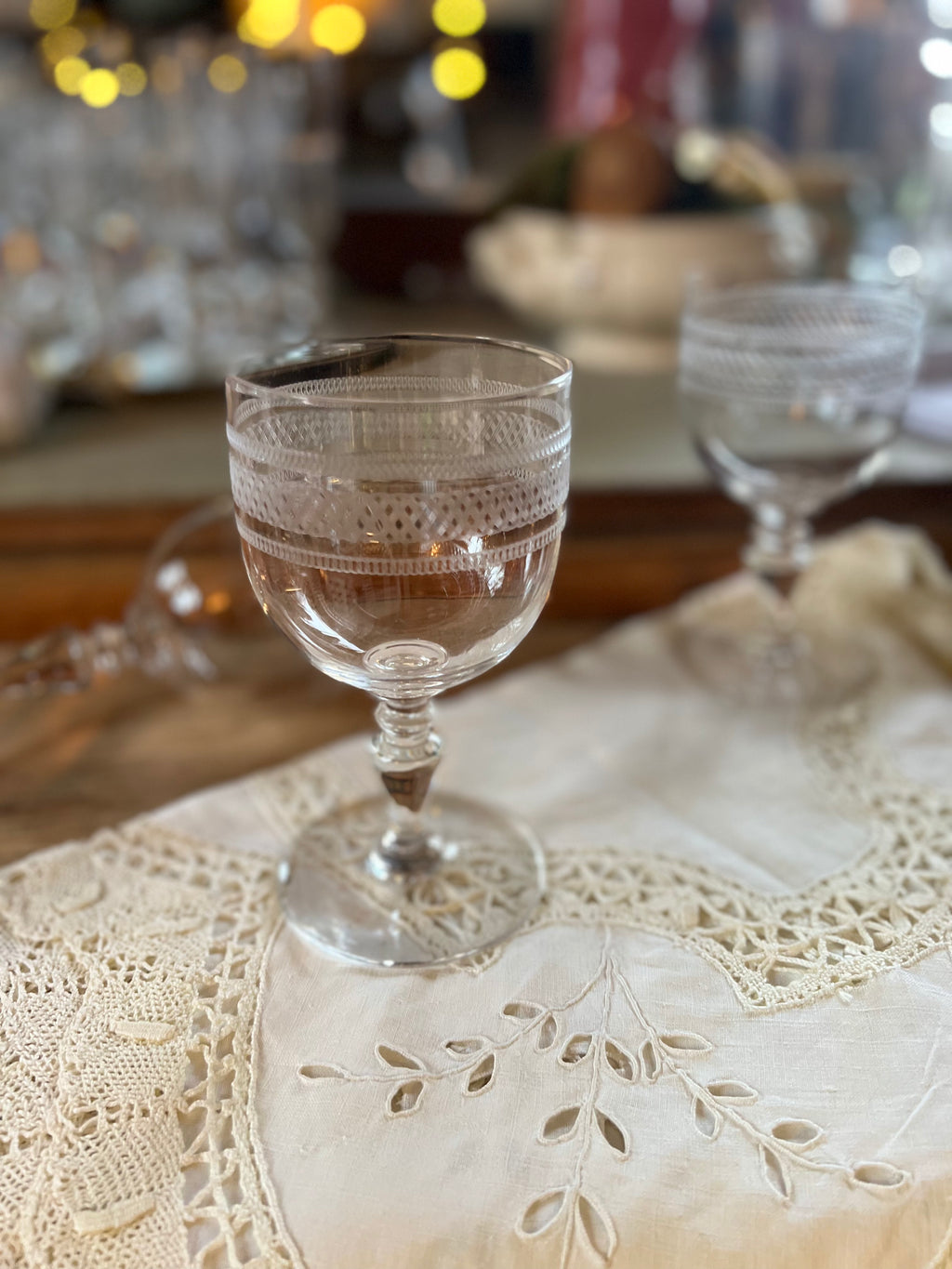 10 verres à vin blanc en cristal ciselé - Le boudoir luxe de Solenn