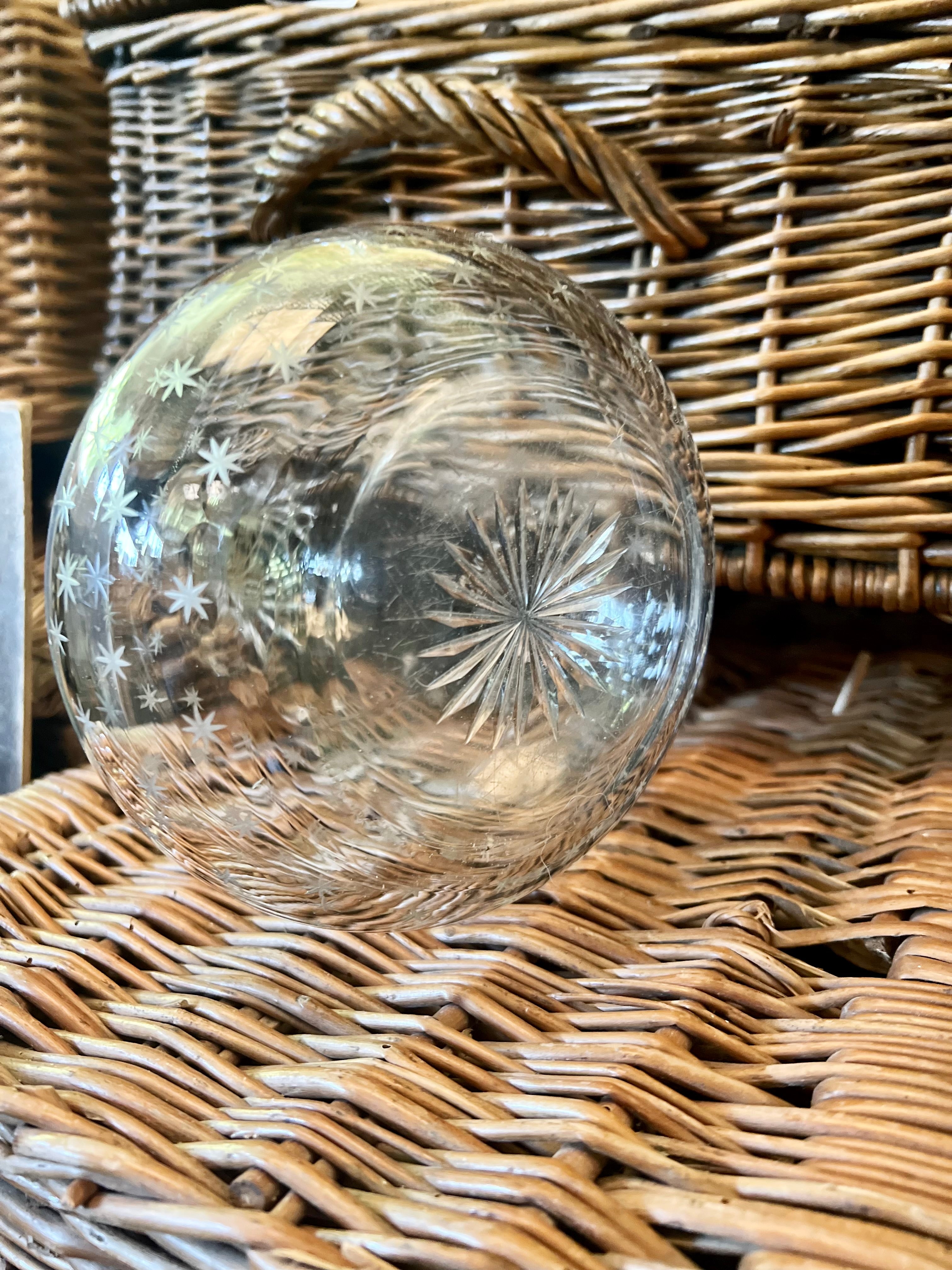 Carafe à vin en cristal taillé, fin XIX ème. - Le boudoir luxe de Solenn