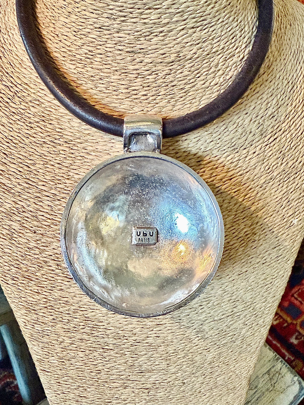 Collier ras de cou vintage en cuir - Le boudoir luxe de Solenn