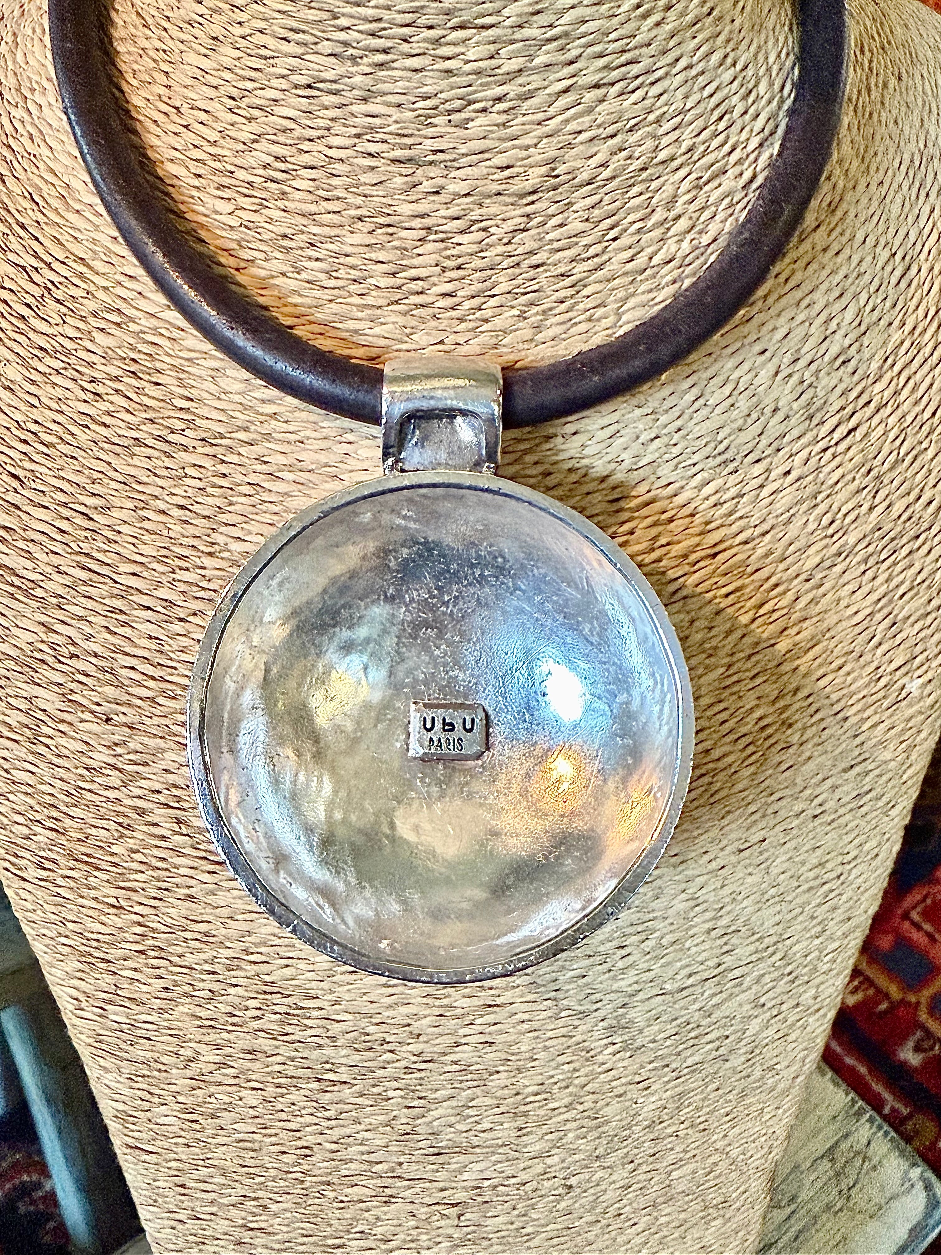 Collier ras de cou vintage en cuir - Le boudoir luxe de Solenn