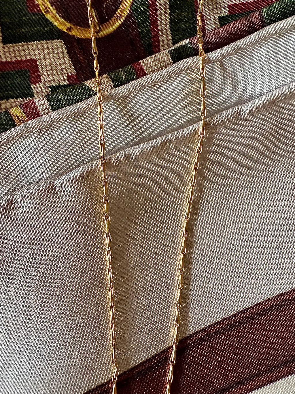Collier 1920, plaqué or - Le boudoir luxe de Solenn