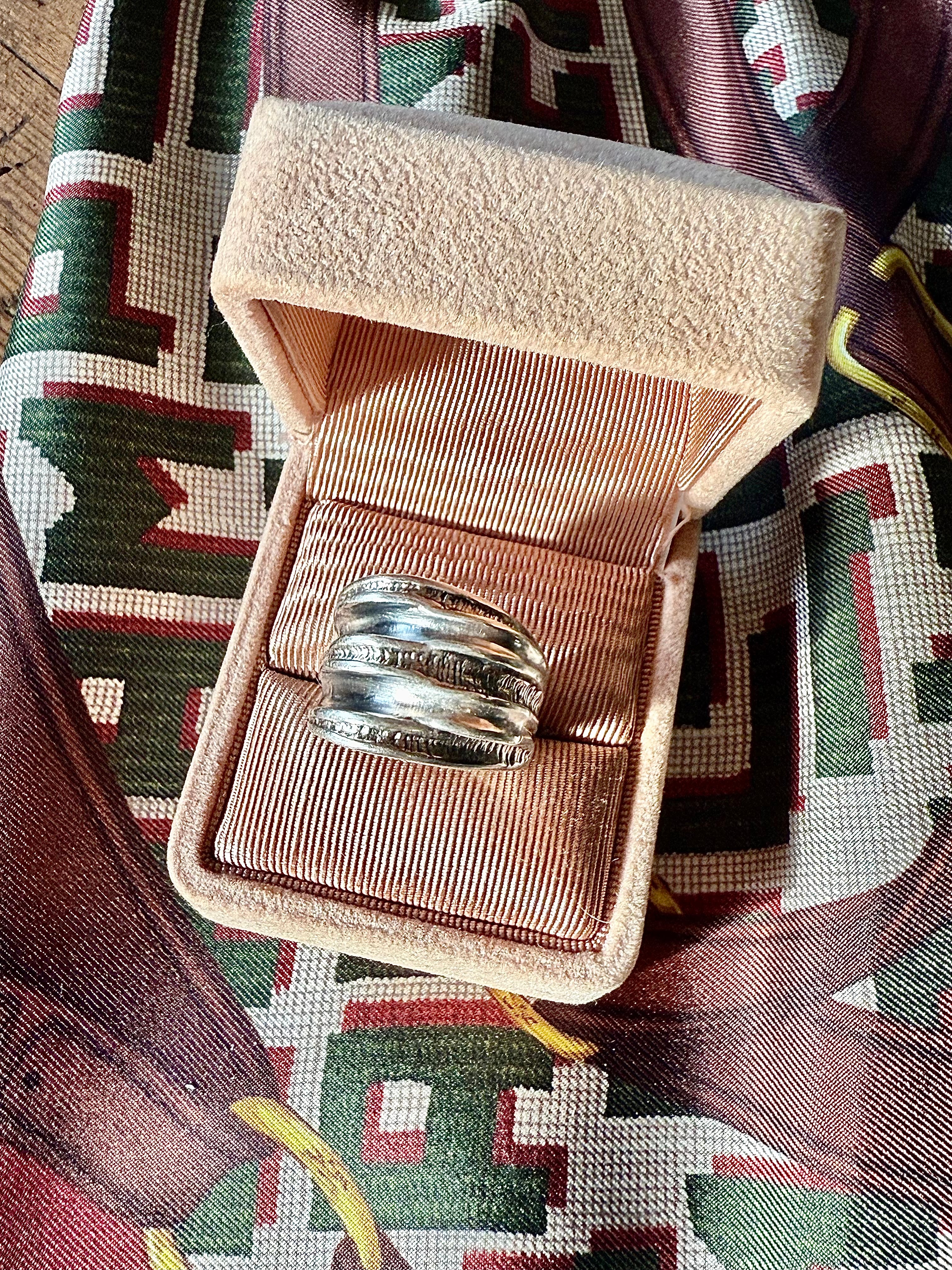 Bague asymétrique en argent - Le boudoir luxe de Solenn