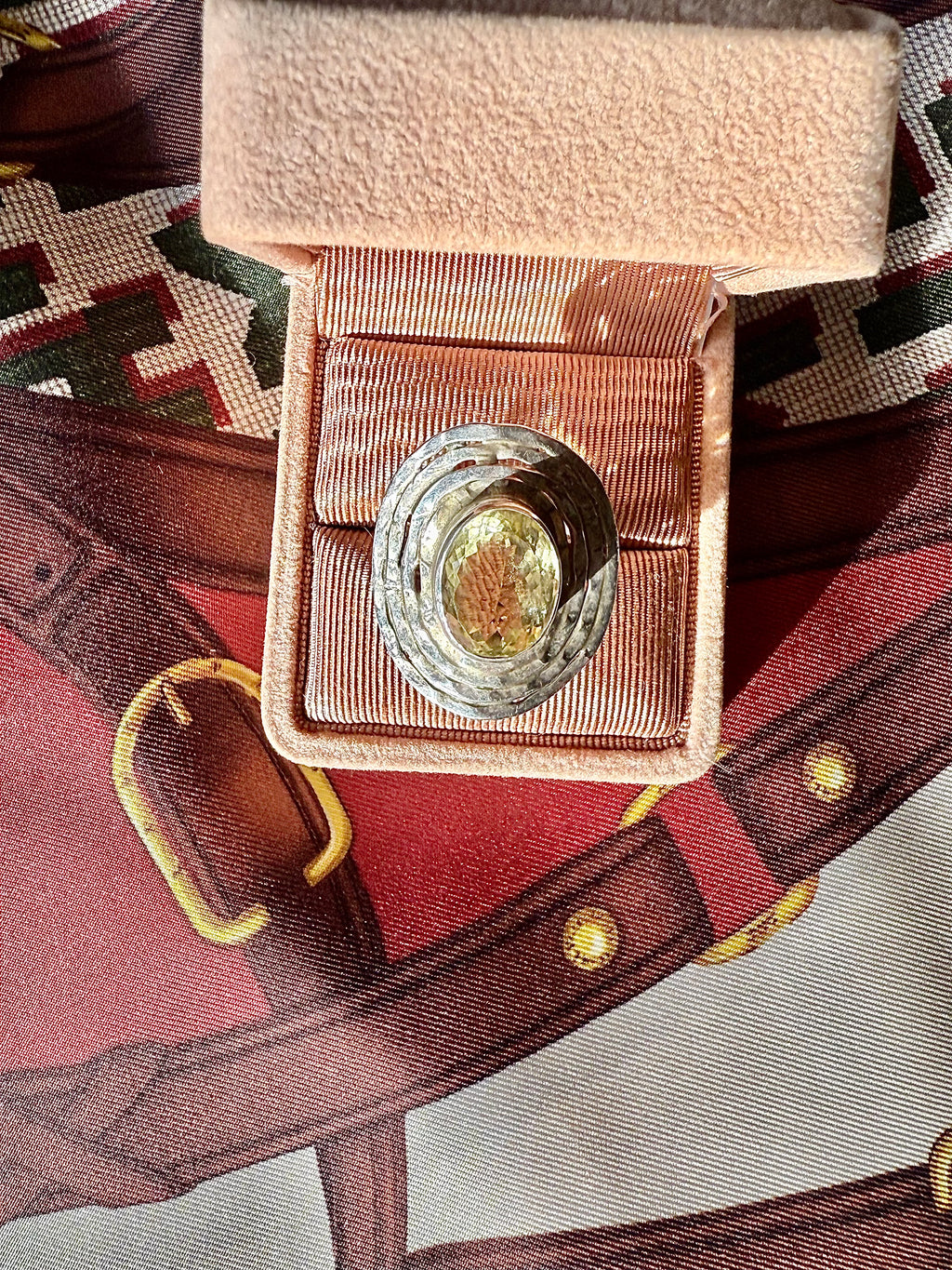 Bague en argent et citrine - Le boudoir luxe de Solenn