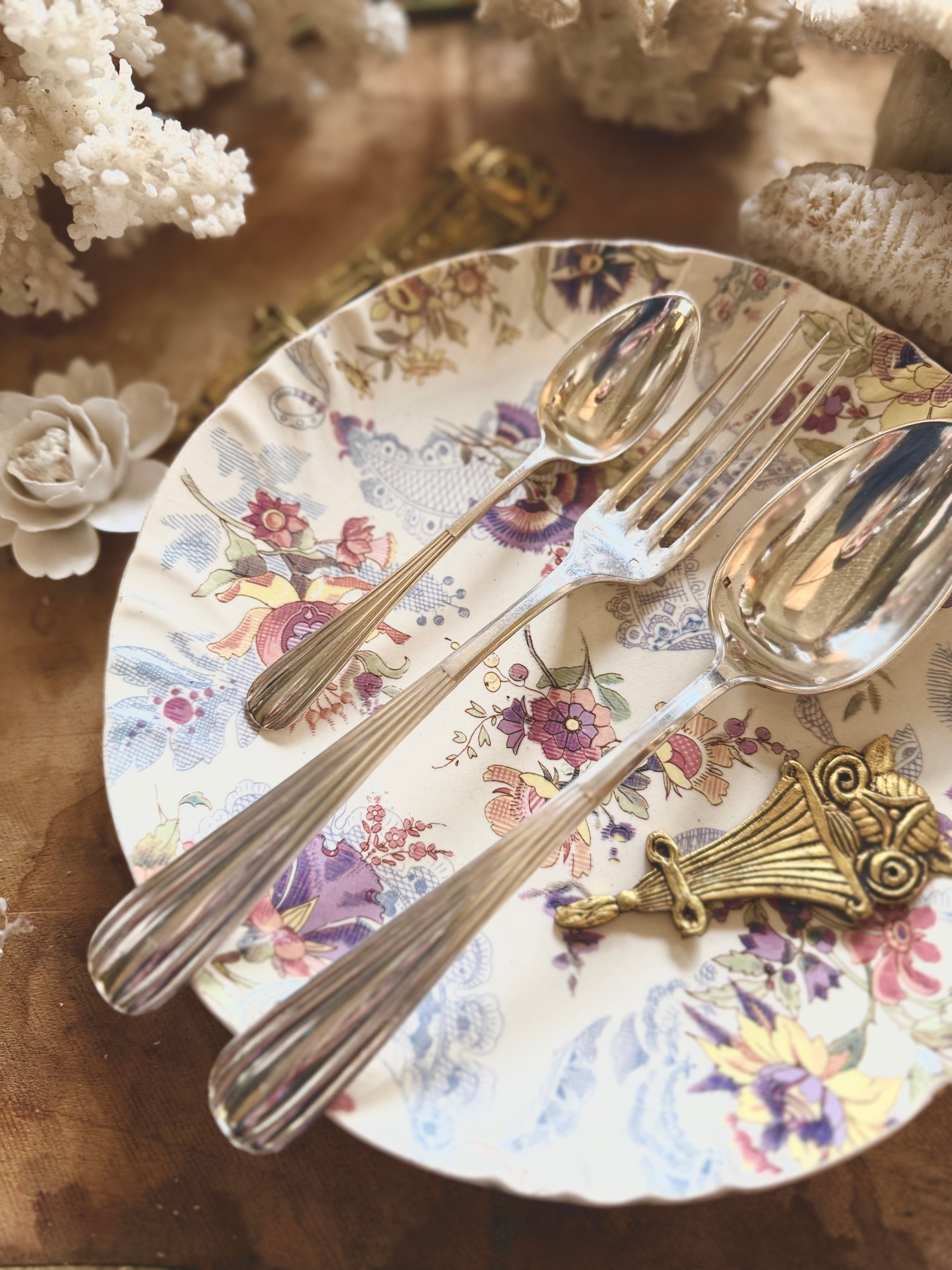 Ménagère Art Déco en métal argenté - Le boudoir luxe de Solenn