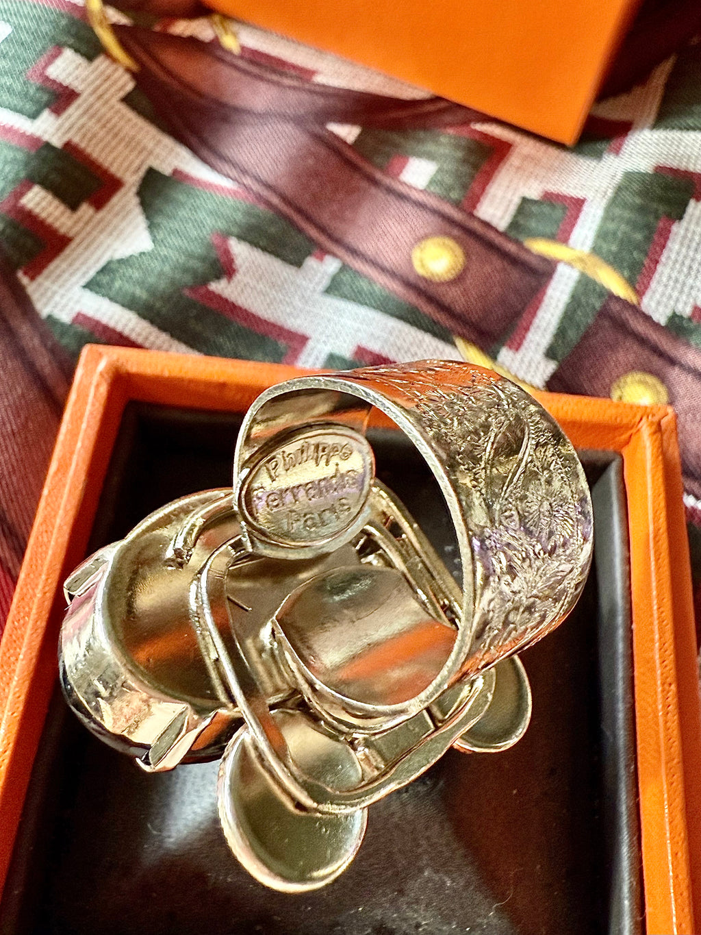 Bague du créateur Philippe Ferrands Paris. - Le boudoir luxe de Solenn