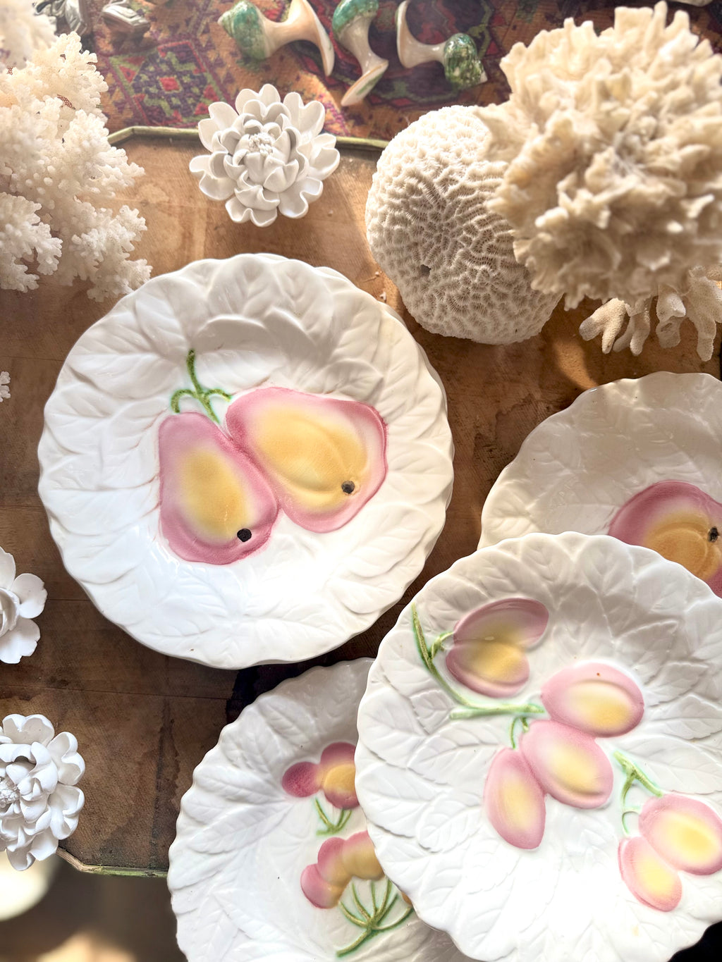 Assiettes à dessert aux fruits de Sarreguemines - Le boudoir luxe de Solenn