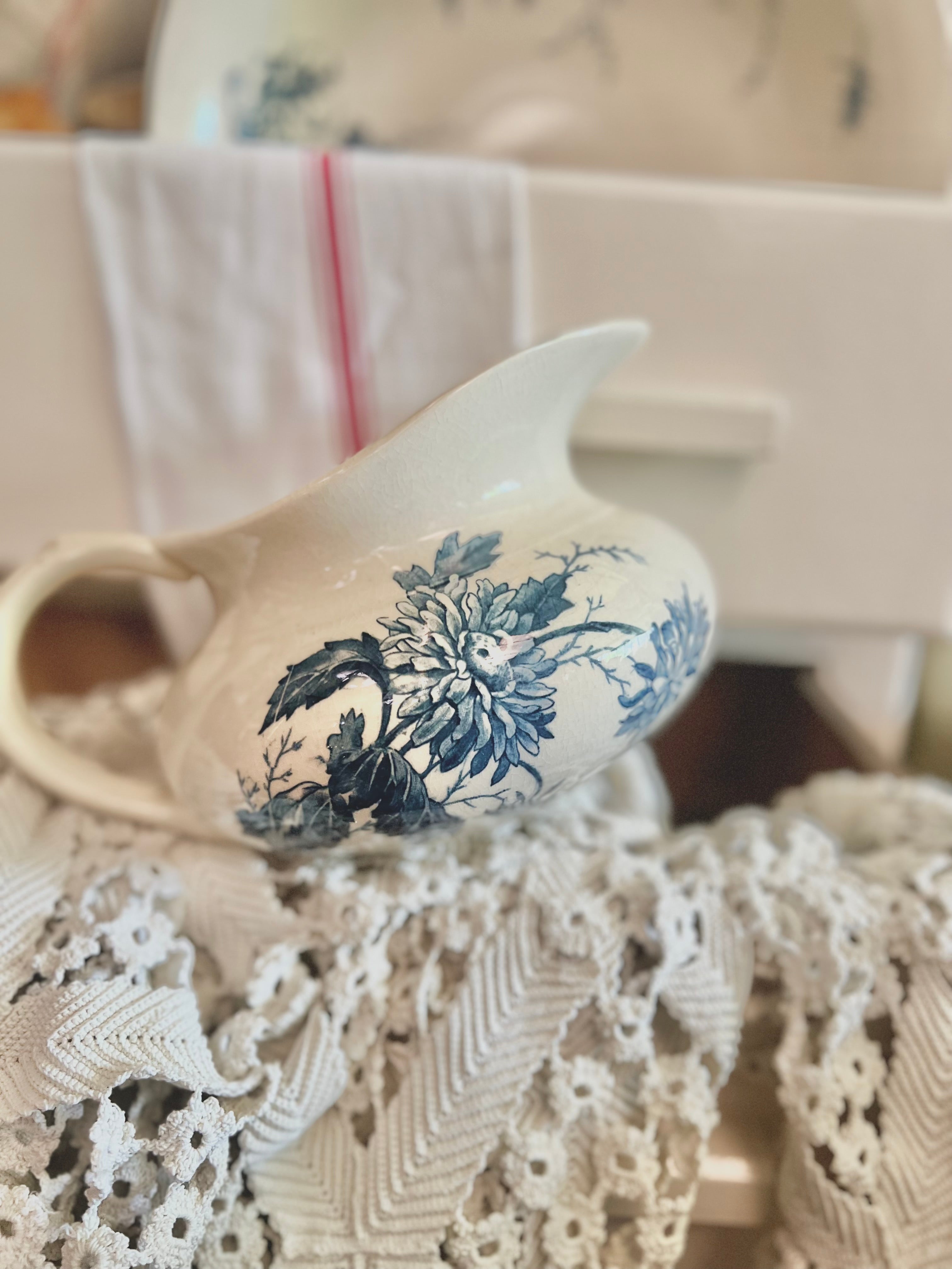 Service Gien, terre de fer - Le boudoir luxe de Solenn