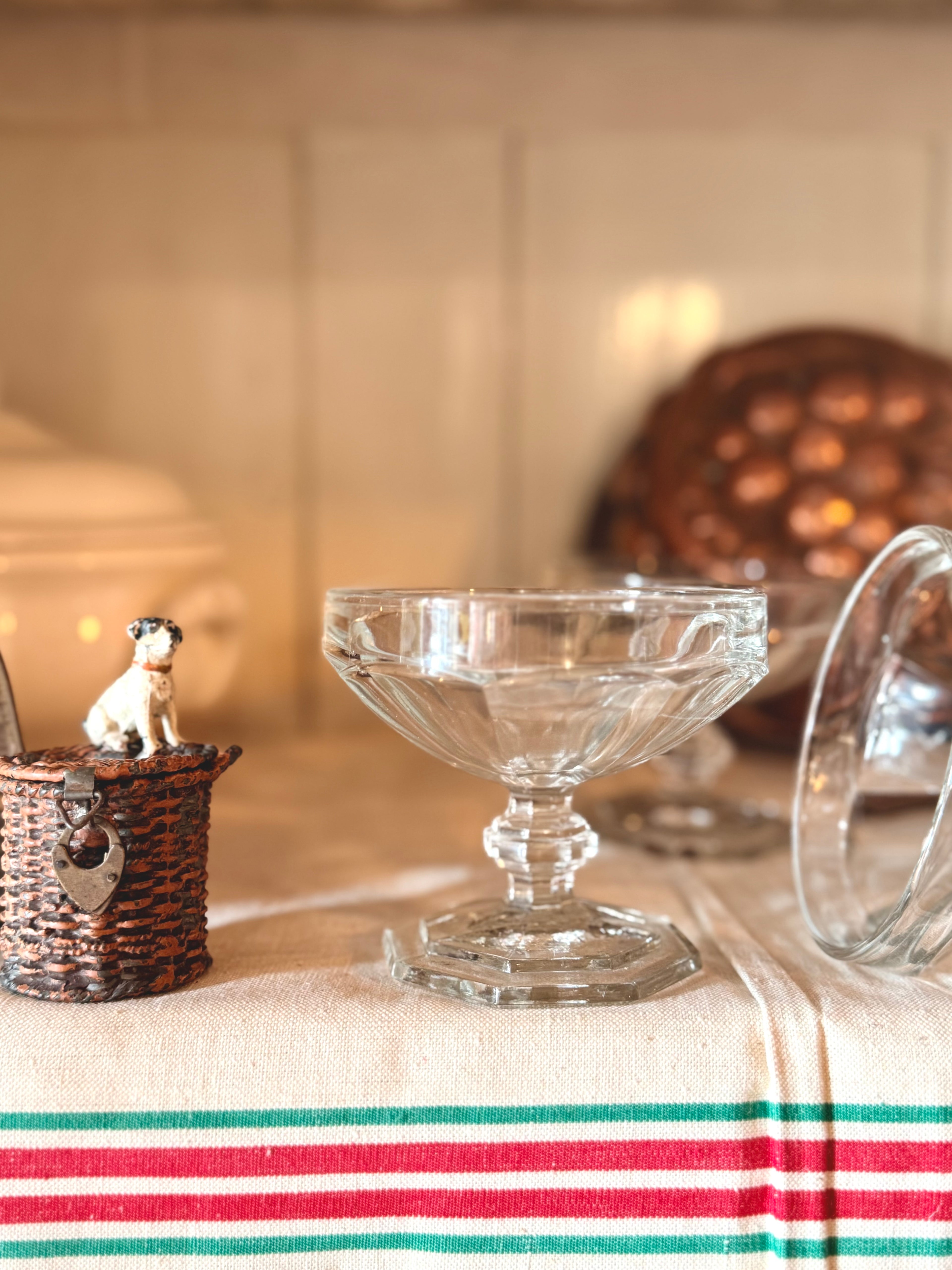 12 Coupes à champagne, Val saint Lambert, cristal - Le boudoir luxe de Solenn