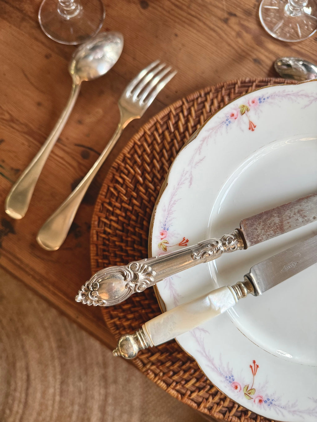 10 petites assiettes en porcelaine XIX ème - Le boudoir luxe de Solenn