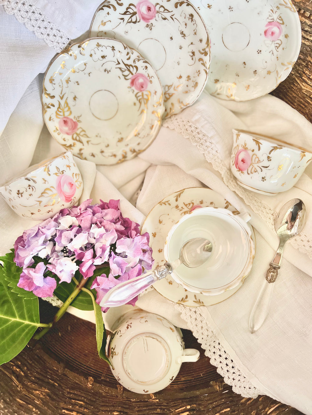 Service en Vieux Paris, porcelaine. - Le boudoir luxe de Solenn
