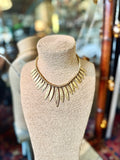 Collier vintage Kenzo doré - Le boudoir luxe de Solenn