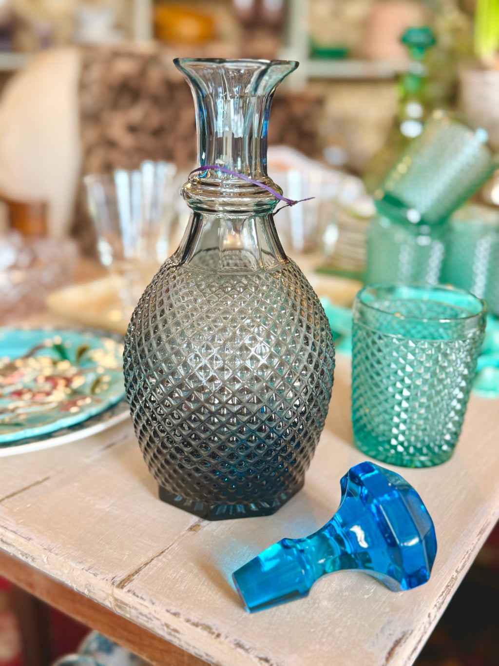 Carafe collection « pointes de diamant » bleue - Le boudoir luxe de Solenn