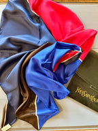 Foulard Yves Saint Laurent en soie - Le boudoir luxe de Solenn