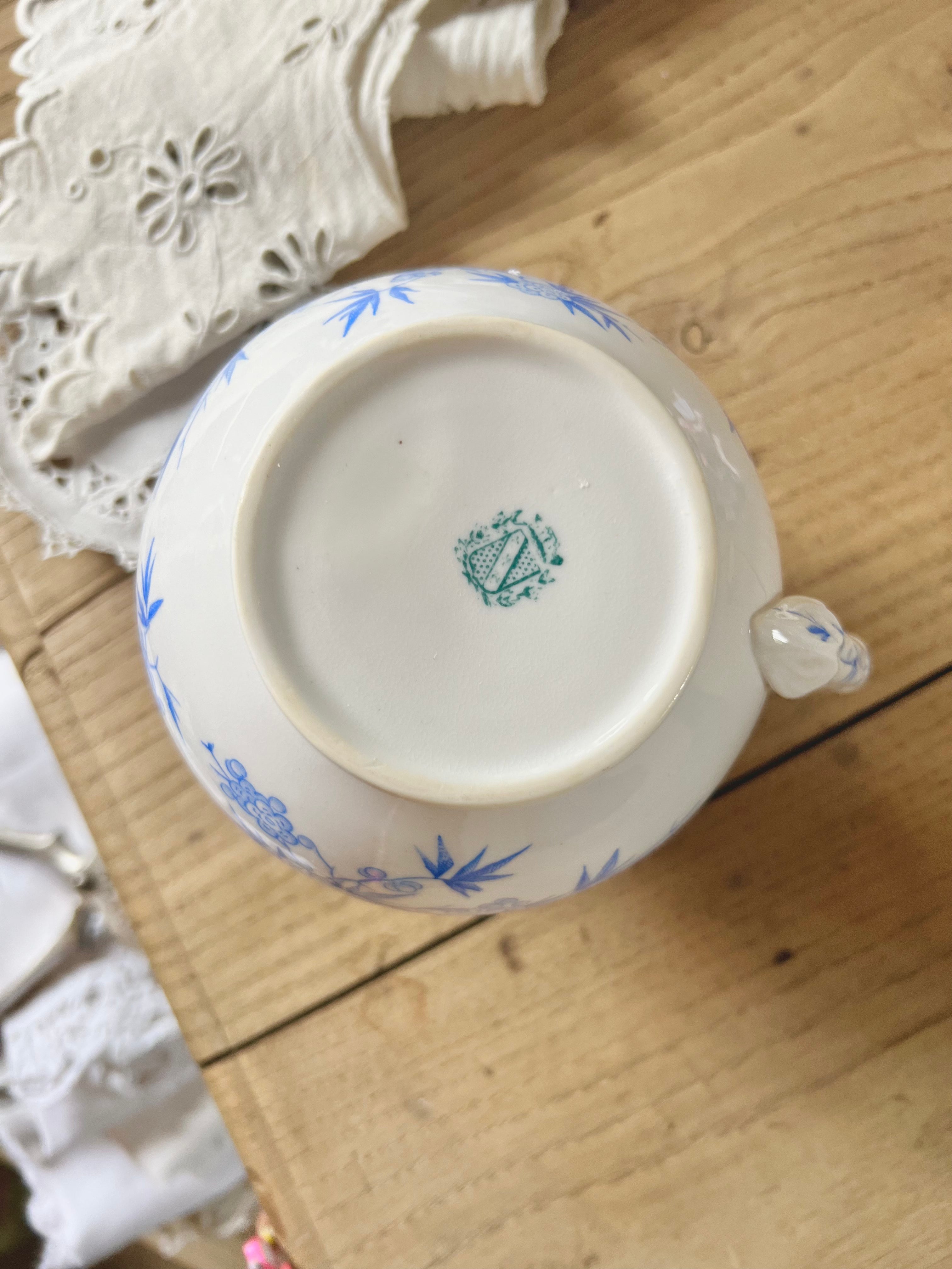 Pichet Sarreguemines XIX ème - Le boudoir luxe de Solenn